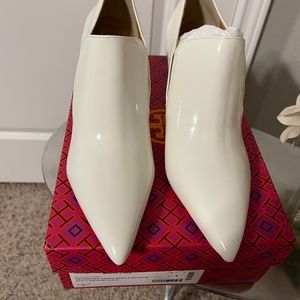 Tory Burch Georgina 80MM ankle bootie soft patent calf